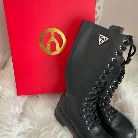 Wishbone leather boots - Picture 2 of 16